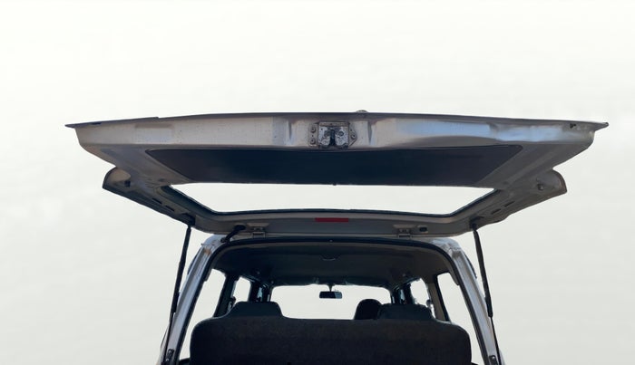 2021 Maruti Eeco 5 STR WITH A/C+HTR, Petrol, Manual, 67,749 km, Boot Door Open