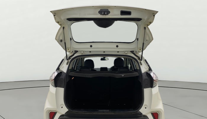 2022 Tata NEXON XZ PLUS DIESEL, Diesel, Manual, 71,797 km, Boot Door Open