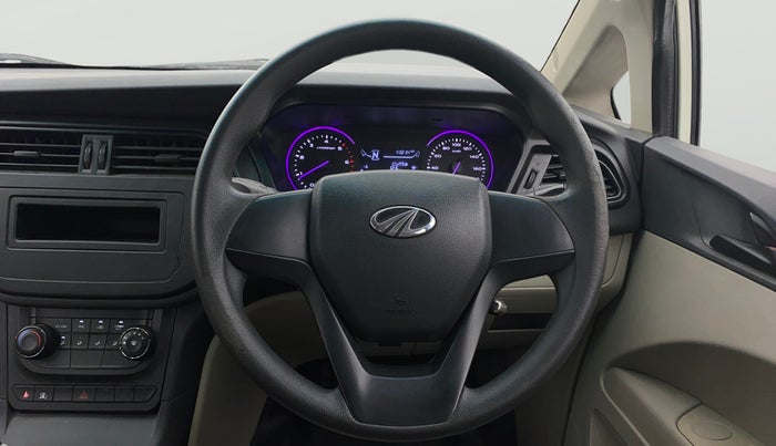 2019 Mahindra MARAZZO M2 8 STR, Diesel, Manual, 64,070 km, Steering Wheel Close Up