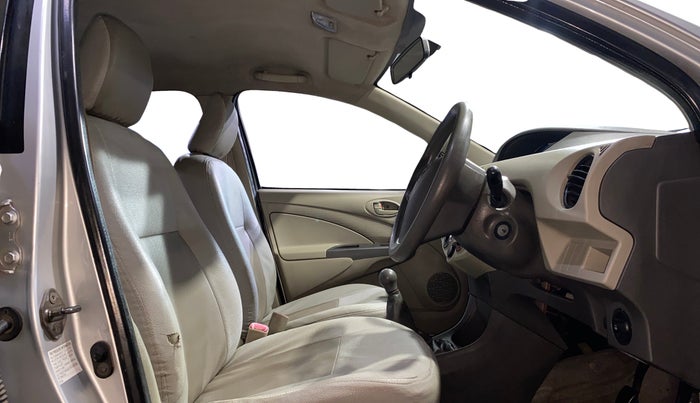 2014 Toyota Etios G, Petrol, Manual, 58,800 km, Right Side Front Door Cabin