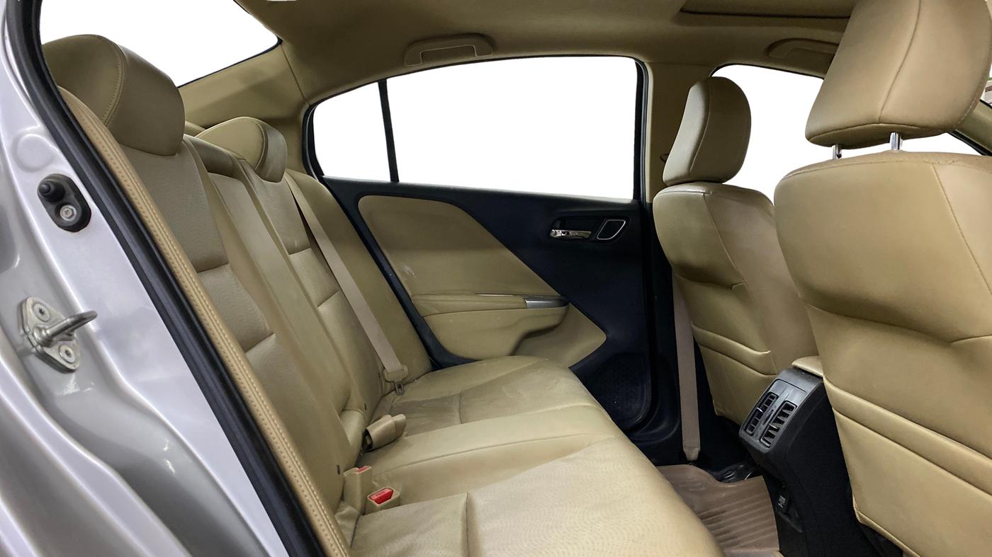2018 Honda City 1.5L I-VTEC VX CVT, Petrol, Automatic, 63,802 km, Right Side Rear Door Cabin