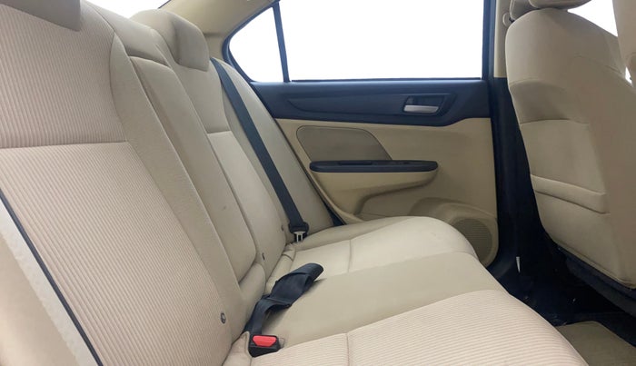 2018 Honda Amaze 1.2L I-VTEC VX, Petrol, Manual, 45,884 km, Right Side Rear Door Cabin