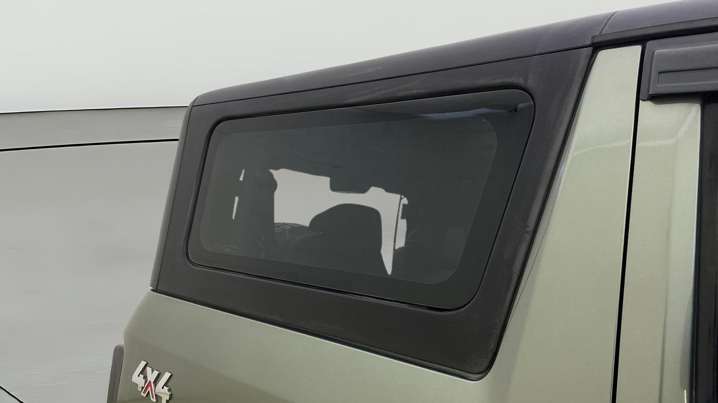 2022 Mahindra Thar LX HARD TOP 4WD MT, Diesel, Manual, 80,825 km, RHS Rear Door