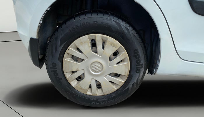 2014 Maruti Swift VXI, Petrol, Manual, 95,939 km, Right Rear Wheel