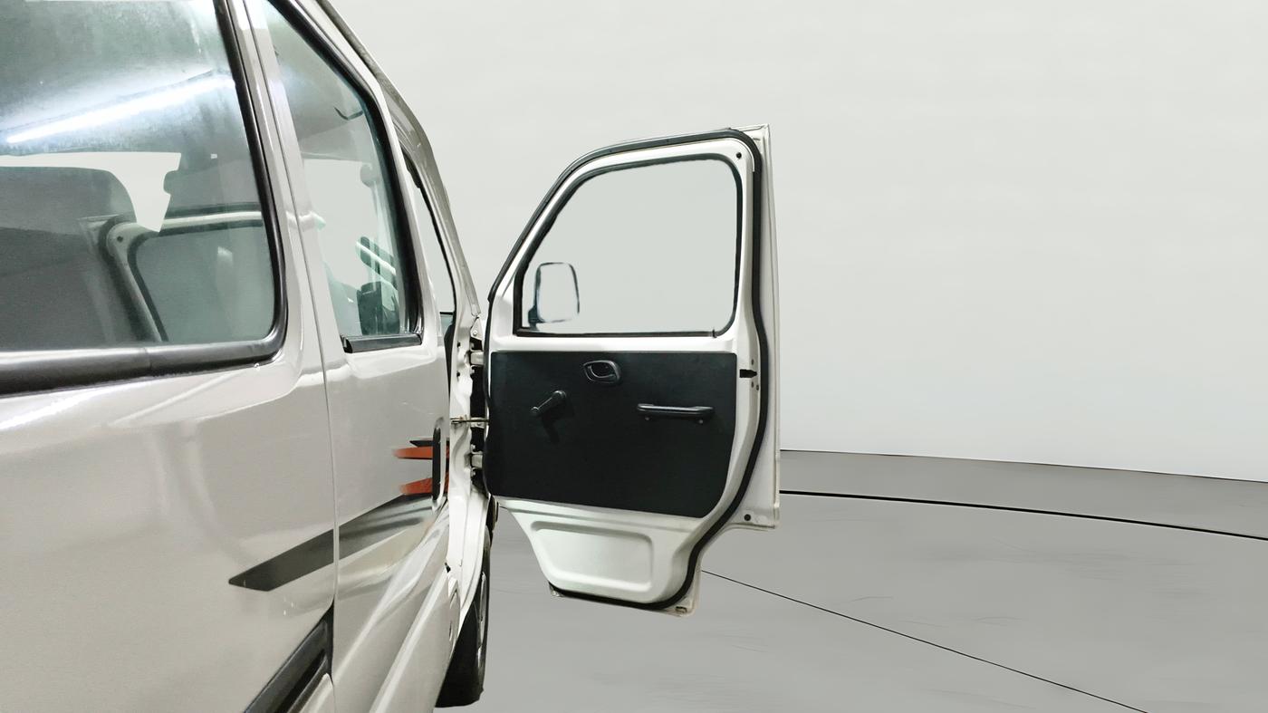 2022 Maruti Eeco 7 STR STD(O), Petrol, Manual, 47,917 km, RHS Front Door