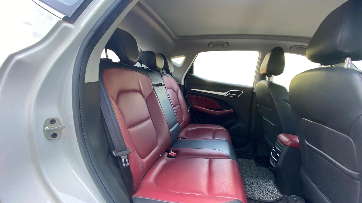 2023 MG ASTOR SHARP 1.5 CVT, Petrol, Automatic, 81,097 km, Right Side Rear Door Cabin