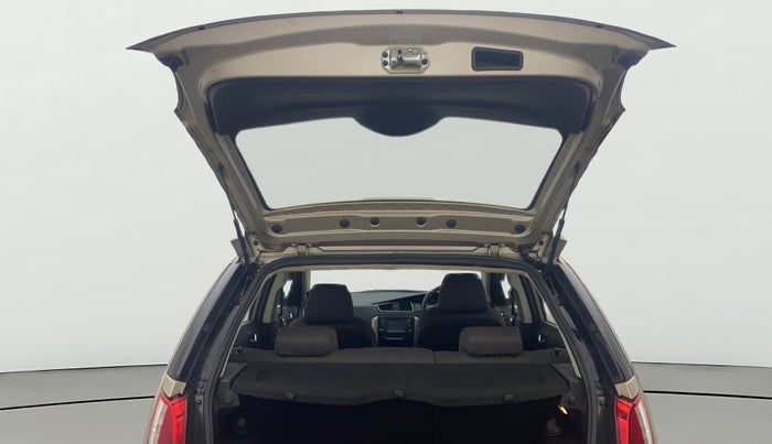 2015 Tata Bolt XT REVOTRON, Petrol, Manual, 17,479 km, Boot Door Open