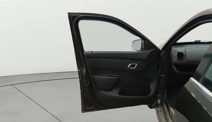 2018 Renault Kwid RXT 1.0 AMT (O), Petrol, Automatic, 76,339 km, LHS Front Door