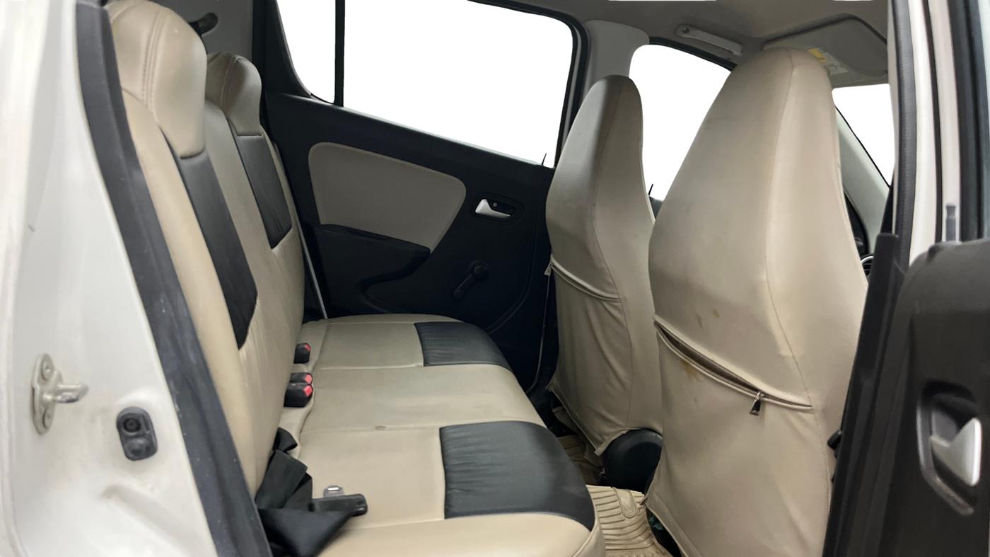 2020 Maruti Alto VXI, Petrol, Manual, 40,382 km, Right Side Rear Door Cabin