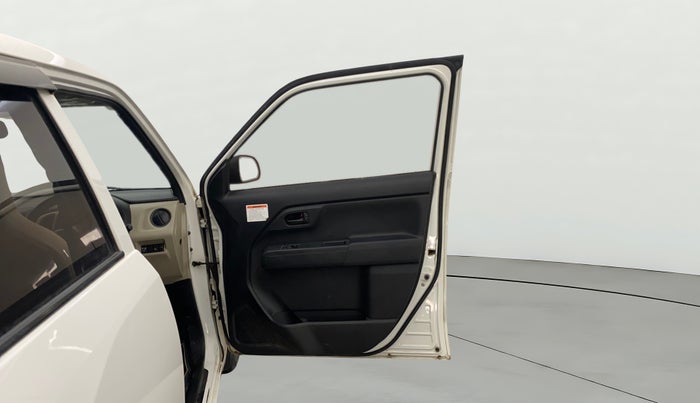 2019 Maruti New Wagon-R LXI CNG 1.0, CNG, Manual, 92,279 km, RHS Front Door