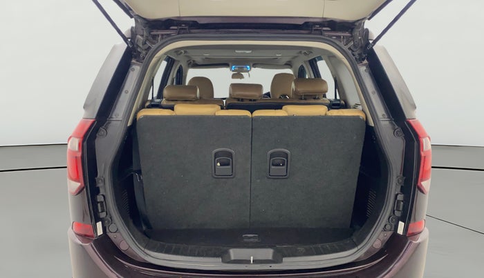 2019 Mahindra XUV500 W11 AT, Diesel, Automatic, 85,421 km, Boot Open Zoomed View