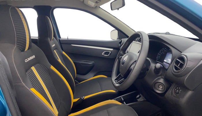 2023 Renault Kwid CLIMBER AMT 1.0, Petrol, Automatic, 24,549 km, Right Side Front Door Cabin