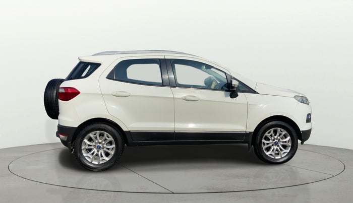 2015 Ford Ecosport TITANIUM 1.5L PETROL, Petrol, Manual, 1,16,877 km, Right Side View