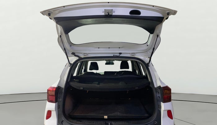 2021 KIA SELTOS HTK PLUS 1.5, Petrol, Manual, 30,275 km, Boot Door Open