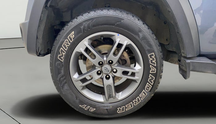 2021 Mahindra Thar LX HT PETROL 4WD MT, Petrol, Manual, 40,167 km, Left Front Wheel