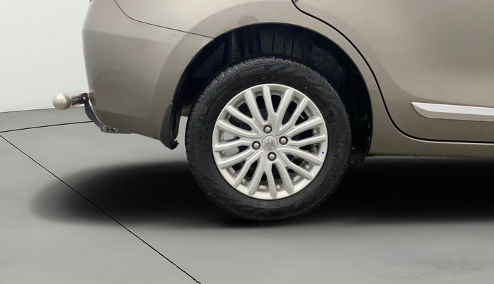 2024 Maruti Dzire ZXI CNG, CNG, Manual, 19,618 km, Right Rear Wheel