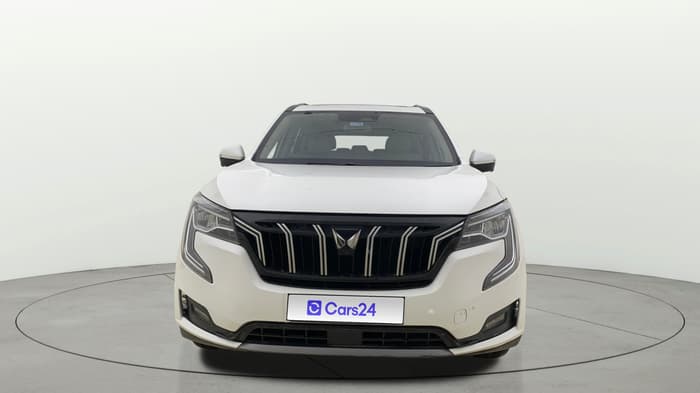 2021 Mahindra XUV700 AX 7 LUXURY D AT 7 STR, Diesel, Automatic, 99,868 km, Front