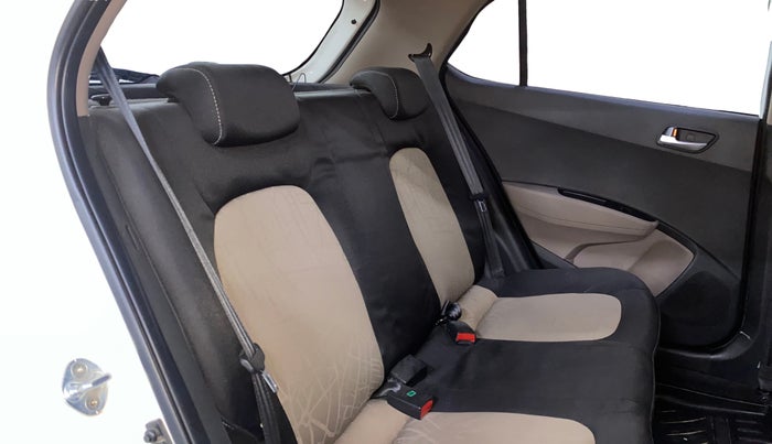 2018 Hyundai Grand i10 ASTA 1.2 KAPPA VTVT, Petrol, Manual, 65,477 km, Right Side Rear Door Cabin