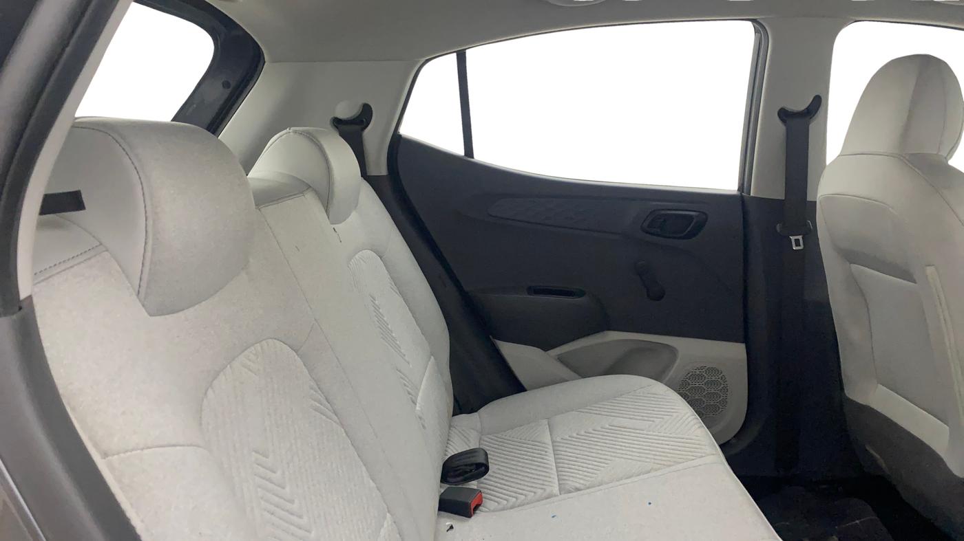 2023 Hyundai GRAND I10 NIOS ERA 1.2 KAPPA VTVT, Petrol, Manual, 6,653 km, Right Side Rear Door Cabin