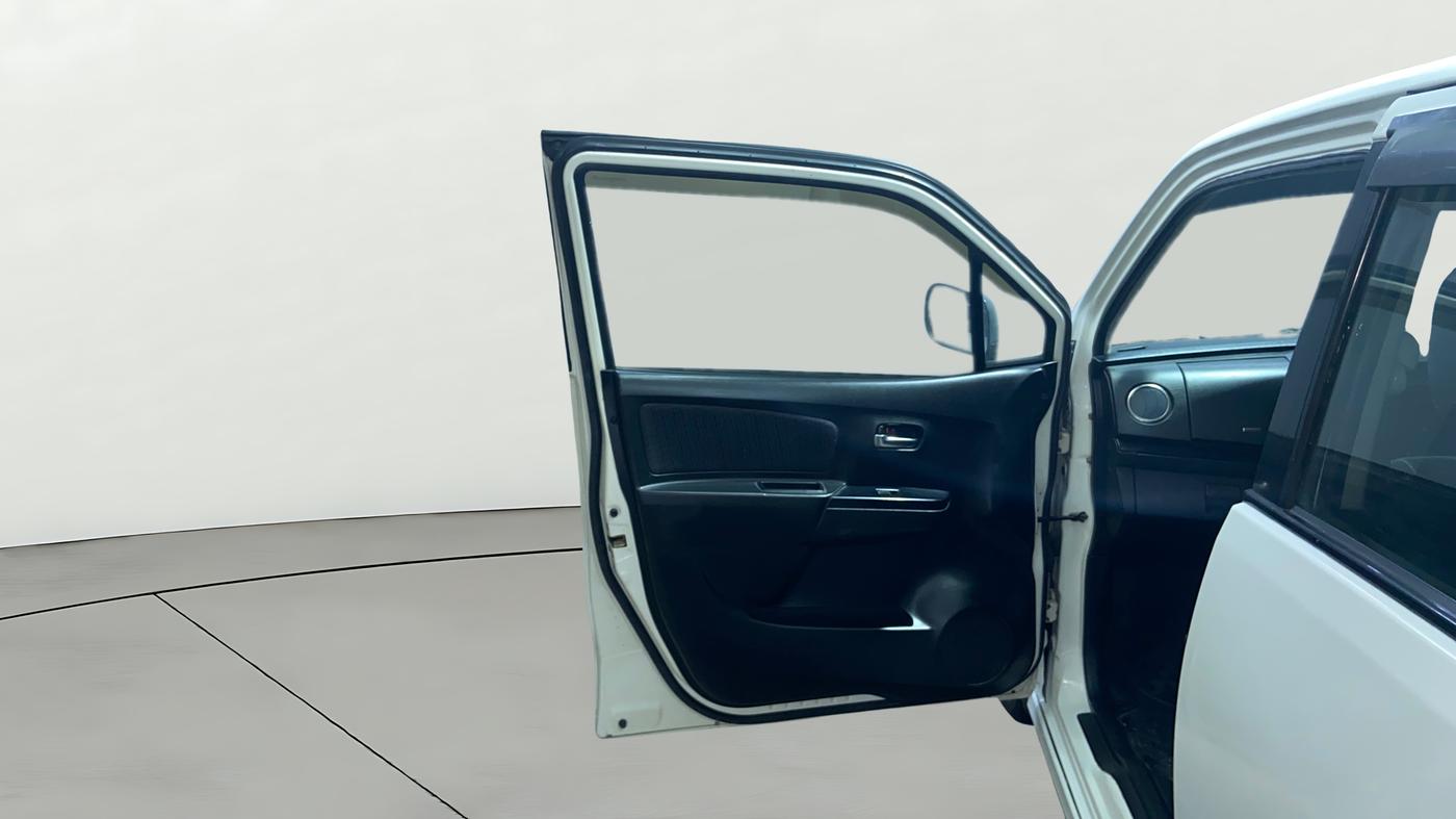 2013 Maruti Wagon R Stingray LXI, Petrol, Manual, 52,165 km, LHS Front Door