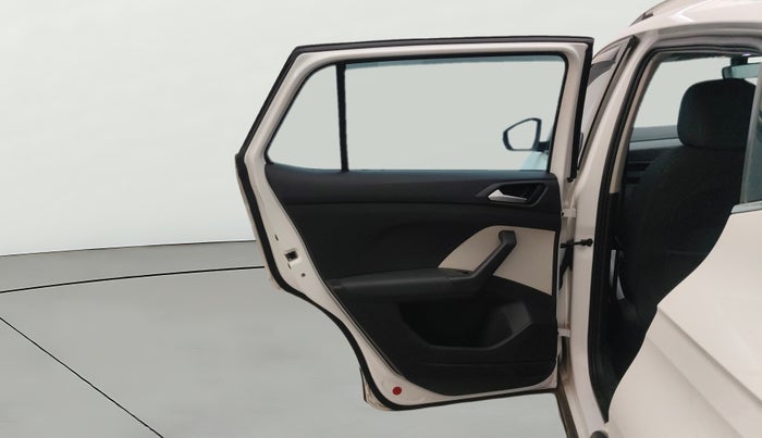 2023 Volkswagen TAIGUN  Topline 1.0 TSI AT (Electric Seats), Petrol, Automatic, 28,799 km, LHS Rear Door