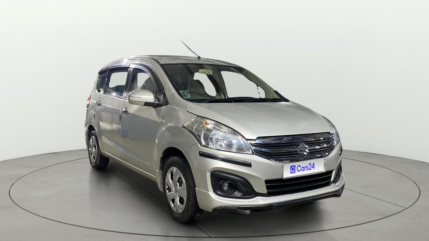2017 Maruti Ertiga VXI, Petrol, Manual, 34,899 km, Right Front Diagonal