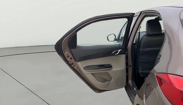 2017 Tata Tiago XZ PETROL, Petrol, Manual, 95,540 km, LHS Rear Door
