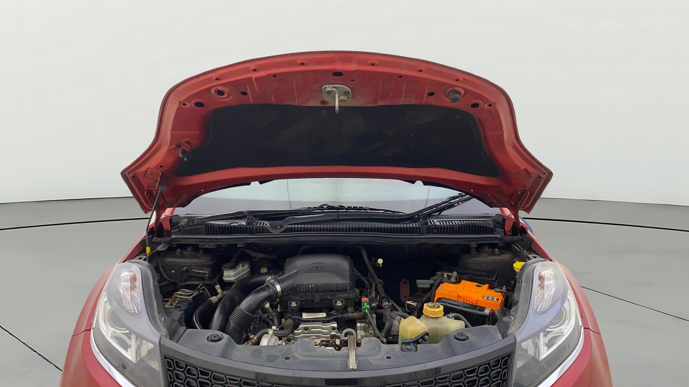 2018 Tata NEXON XZ PETROL, Petrol, Manual, 40,750 km, Open Bonet