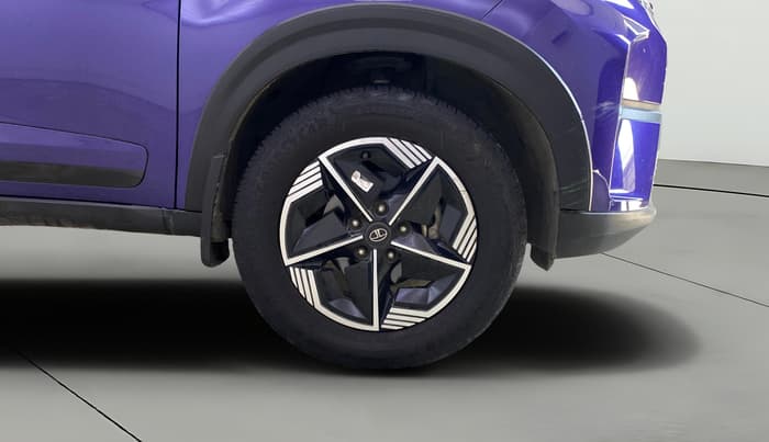 2024 Tata NEXON Fearless Plus Purple DCA Dual Tone 1.2 Petrol, Petrol, Automatic, 18,790 km, Right Front Wheel