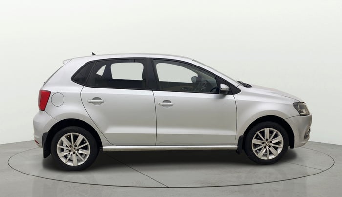 2016 Volkswagen Polo HIGHLINE1.2L, Petrol, Manual, 59,902 km, Right Side View