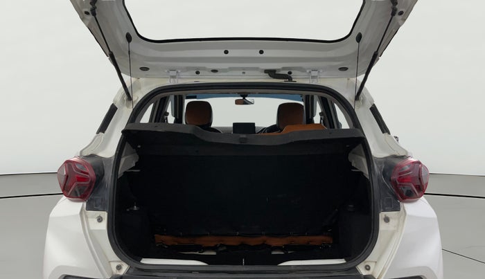 2022 Tata PUNCH PURE MT, Petrol, Manual, 30,844 km, Boot Open Zoomed View