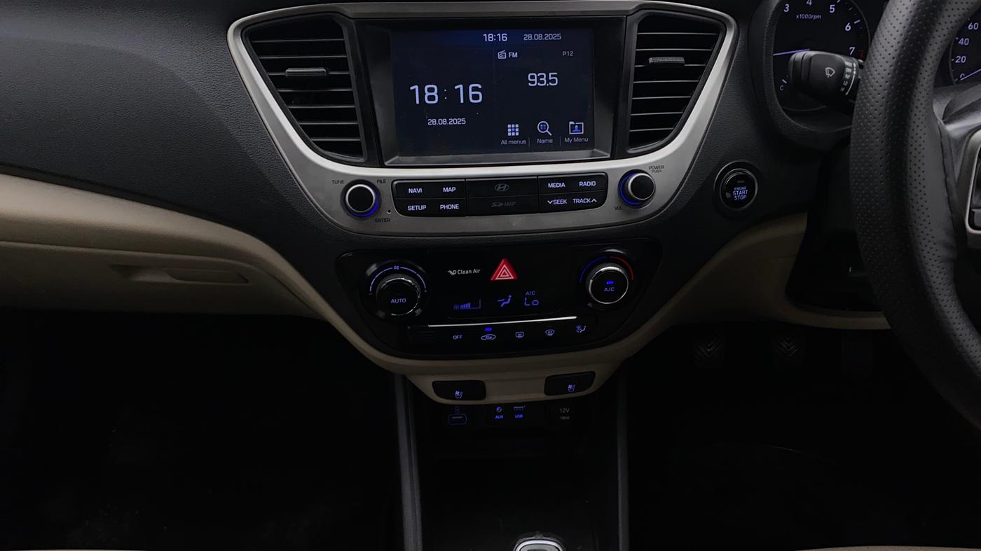 2017 Hyundai Verna 1.6 VTVT SX O, Petrol, Manual, 40,775 km, Air Conditioner