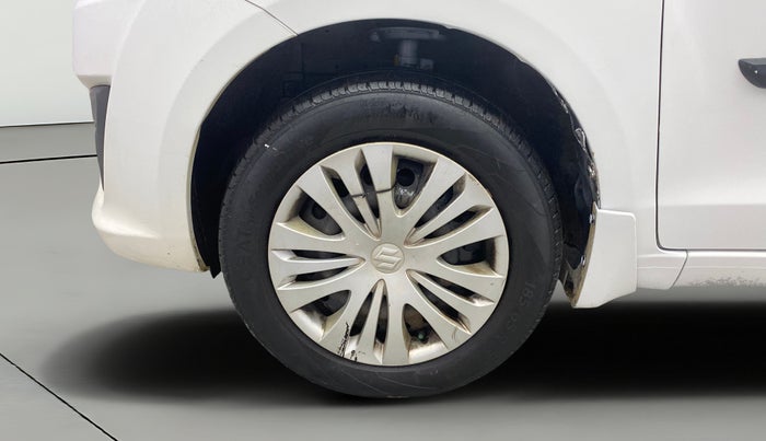 2015 Maruti Ertiga VXI, Petrol, Manual, 76,659 km, Left Front Wheel
