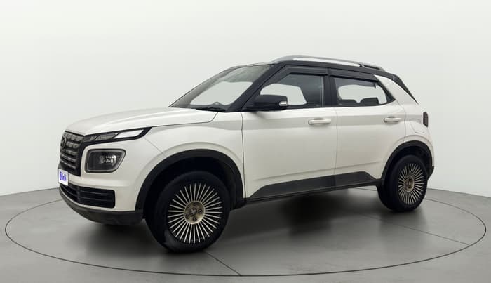 2023 Hyundai VENUE SX 1.2 PETROL, Petrol, Manual, 76,179 km, Left Front Diagonal