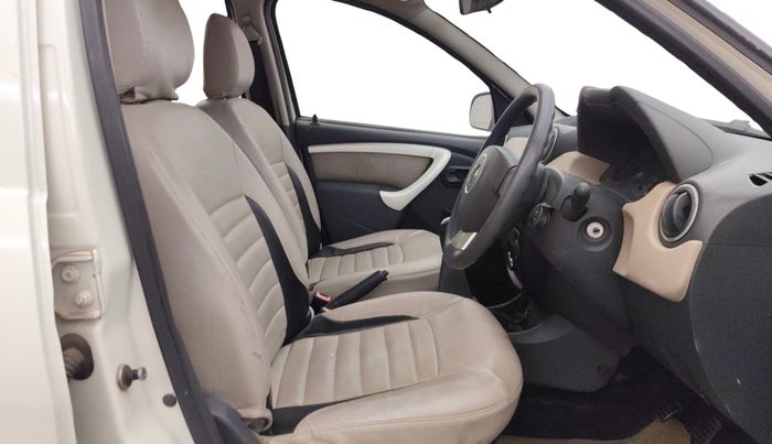 2014 Renault Duster 85 PS RXL DIESEL (OPT), Diesel, Manual, 77,496 km, Right Side Front Door Cabin