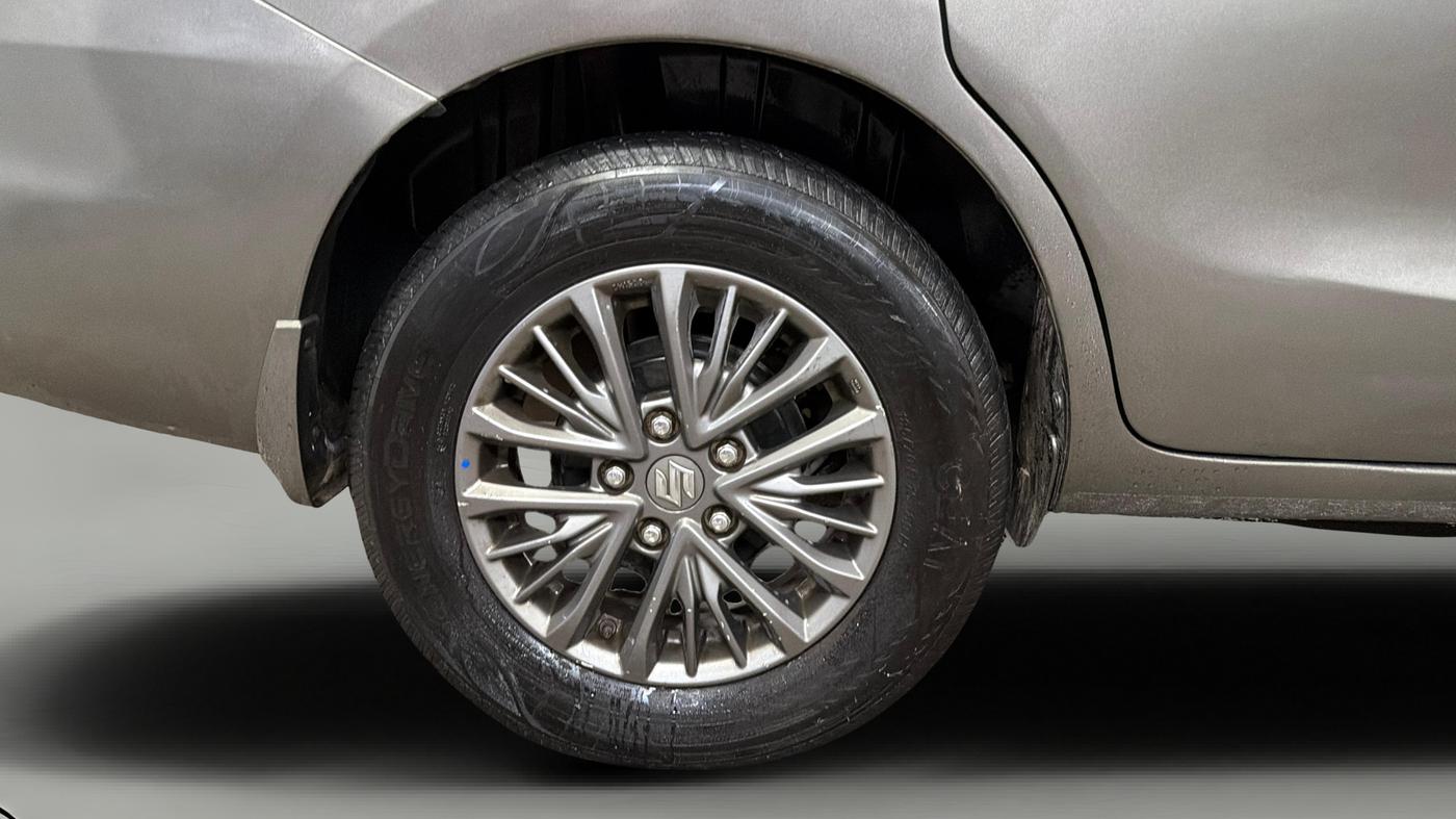 2019 Maruti Ertiga ZXI+ SHVS, Petrol, Manual, 87,662 km, Right Rear Wheel