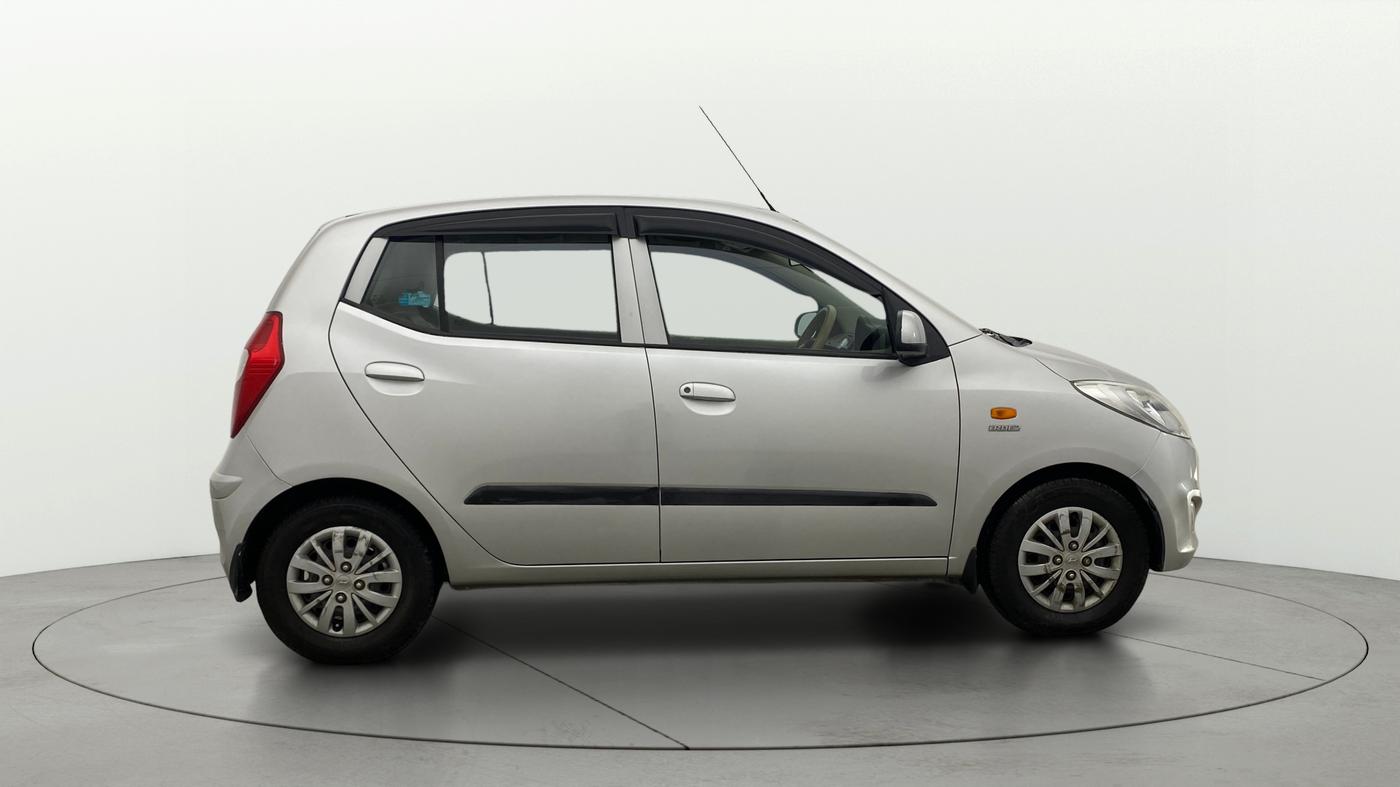 2014 Hyundai i10 SPORTZ 1.1, Petrol, Manual, 47,884 km, Right Side View