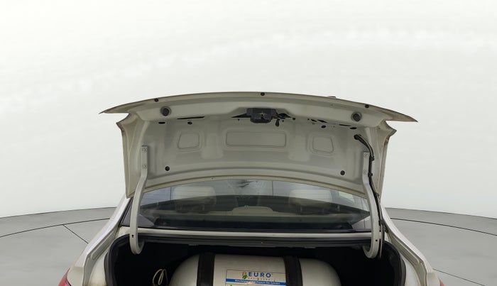 2015 Hyundai Xcent S 1.2, CNG, Manual, 69,310 km, Boot Door Open