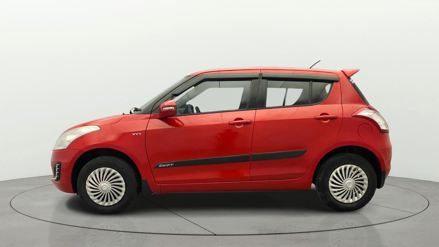 2016 Maruti Swift VXI, CNG, Manual, 94,818 km, Left Side