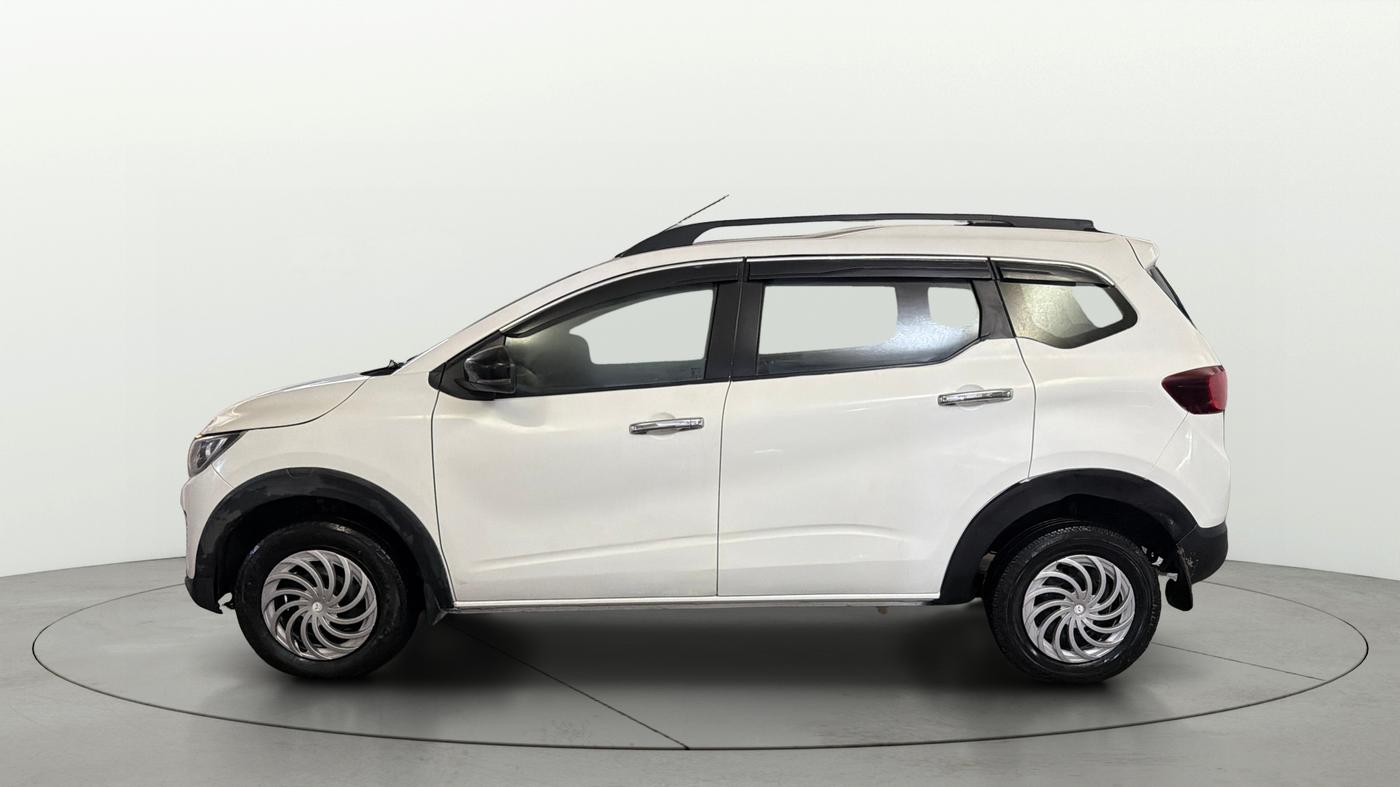 2024 Renault TRIBER RXT, Petrol, Manual, 86,474 km, Left Side