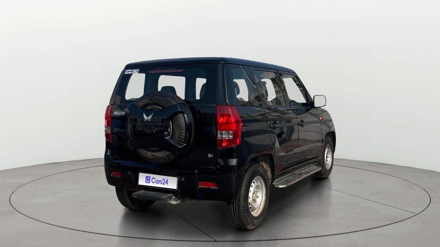 2023 Mahindra BOLERO NEO N 4, Diesel, Manual, 25,909 km, Right Back Diagonal
