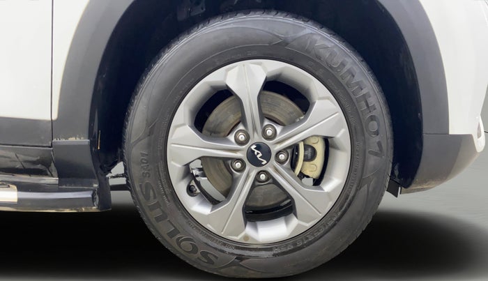 2021 KIA SELTOS HTK PLUS AT 1.5 DIESEL, Diesel, Automatic, 23,834 km, Right Front Wheel