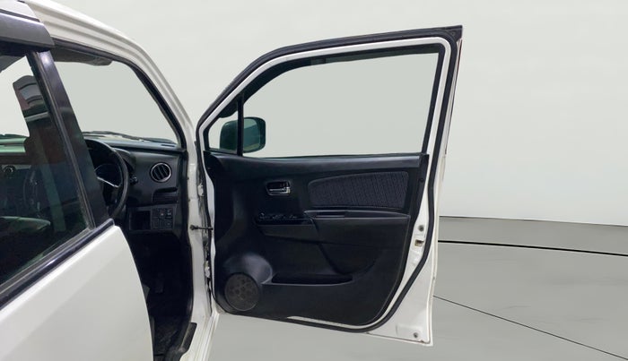 2016 Maruti Wagon R Stingray VXI, Petrol, Manual, 74,043 km, RHS Front Door