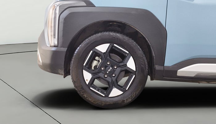 2025 KIA SYROS  HTX 1.0 Turbo 6MT, Petrol, Manual, 8,660 km, Left Front Wheel