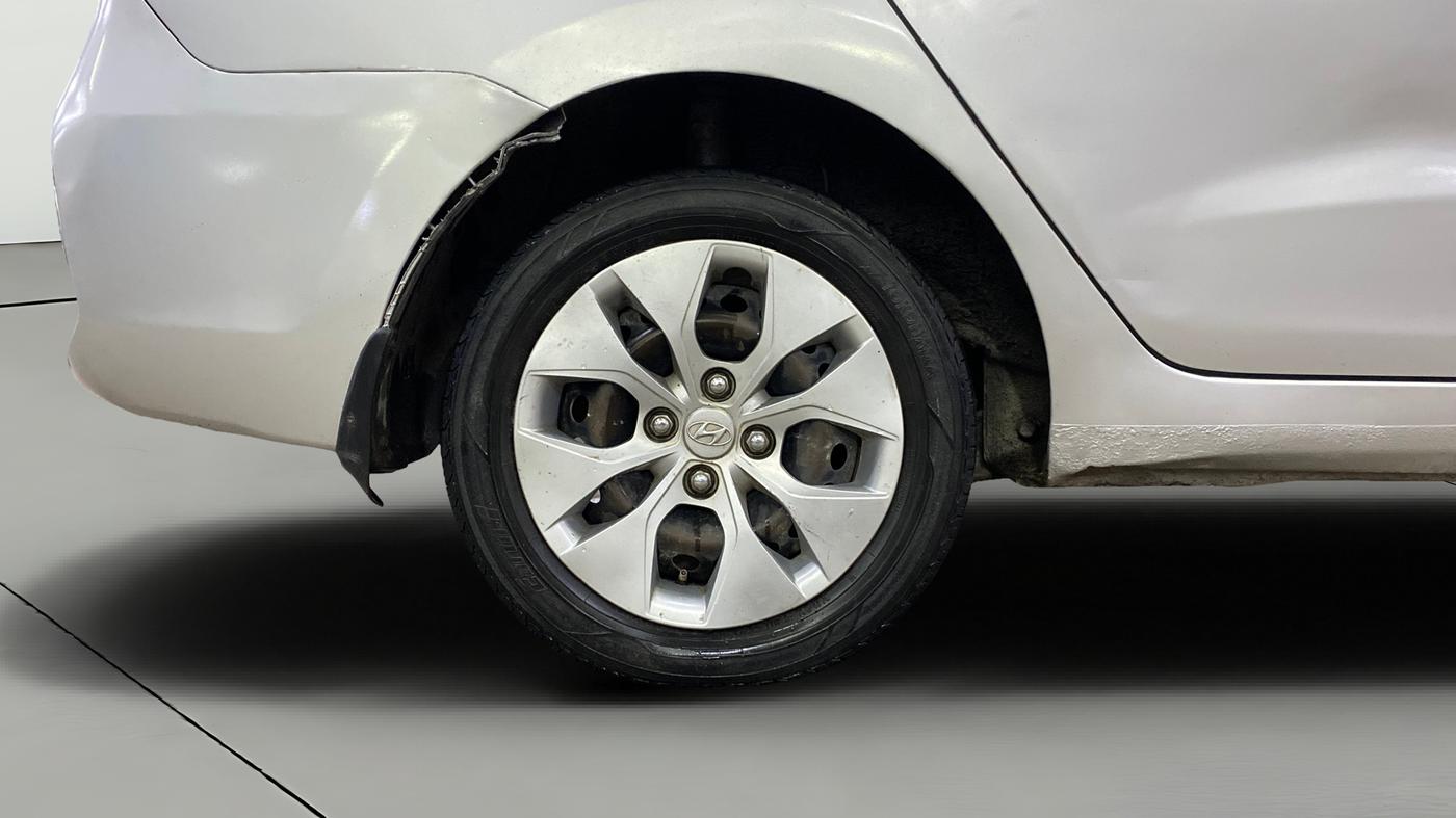 2019 Hyundai Xcent S 1.2, Petrol, Manual, 98,203 km, Right Rear Wheel