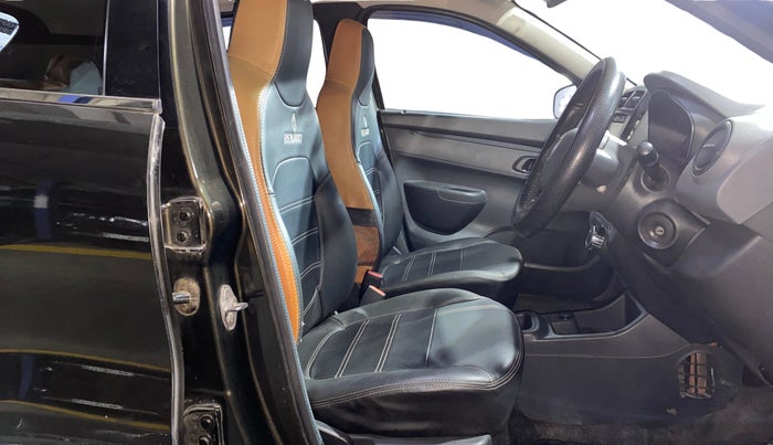 2016 Renault Kwid RXT 1.0 AMT, Petrol, Automatic, 23,438 km, Right Side Front Door Cabin