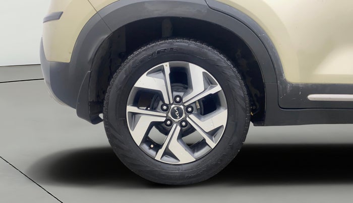 2021 KIA SONET HTX 1.5, Diesel, Manual, 98,661 km, Right Rear Wheel