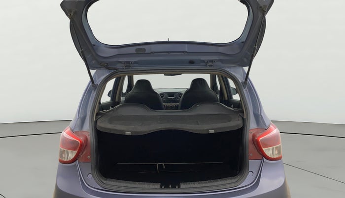 2016 Hyundai Grand i10 SPORTZ 1.2 KAPPA VTVT, Petrol, Manual, 93,995 km, Boot Open Zoomed View