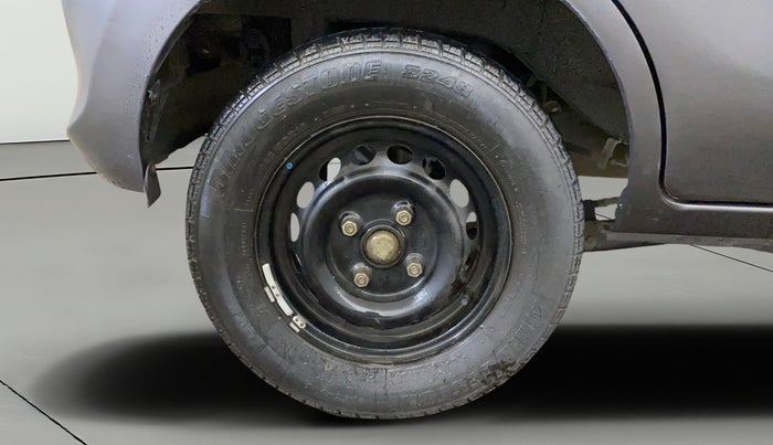 2017 Maruti Alto 800 LXI, Petrol, Manual, 68,483 km, Right Rear Wheel