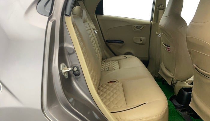 2015 Honda Brio S MT, Petrol, Manual, 98,467 km, Third Seat Row ( optional )